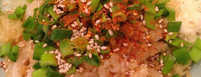 丸亀製麺 is one of moscowpanさんの保存済みスポット.