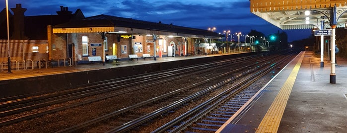 Brookwood Railway Station (BKO) is one of England Rail Stations - Surrey.