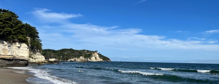 小豆浜海水浴場 is one of Surfing /Japan.