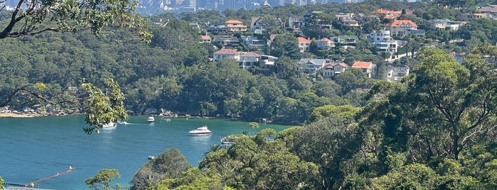 Georges Head Lookout is one of Suitcase Sydney.