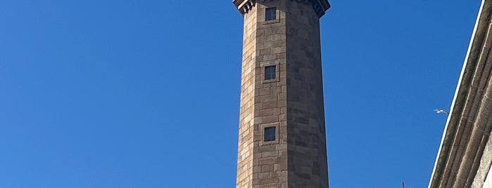 Faro de Cabo Vilán is one of Lighthouses Route.