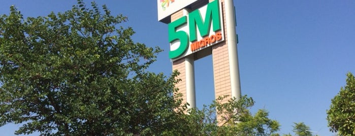 Antalya Migros AVM is one of Lieux qui ont plu à Gül.