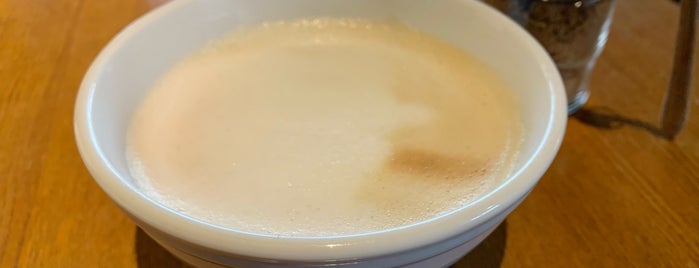 YUSHI CAFE is one of Shinsukeさんのお気に入りスポット.