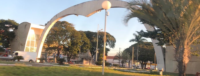 Portal de Americana is one of Cidades.