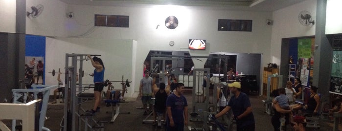 Academia Fitness is one of Locais curtidos por Airanzinha.