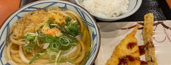 丸亀製麺 十日市店 is one of うどん 行きたい.