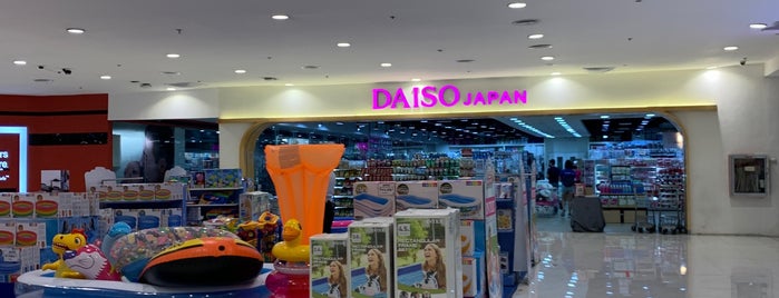 Daiso Japan is one of Globe-trotting (My Favorite Places on Earth).