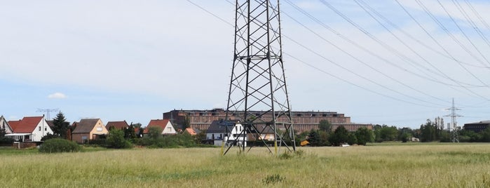 Industriedenkmal Kraftwerk Vockerode is one of Abandoned places.