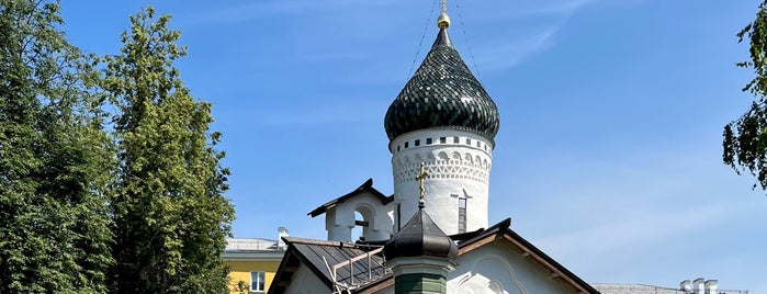 Церковь Сергия с Залужья is one of Церкви Пскова.