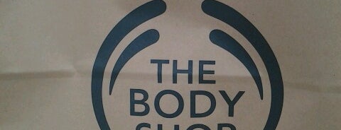 The Body Shop is one of Lujain 님이 저장한 장소.