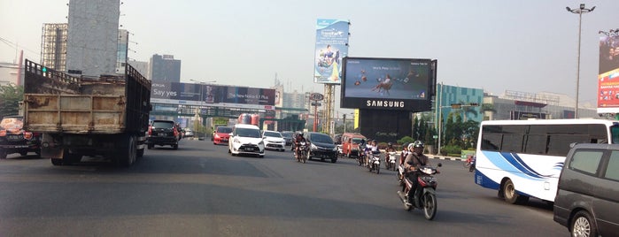 Terminal Kayuringin, Bekasi: is one of Jakarta:.