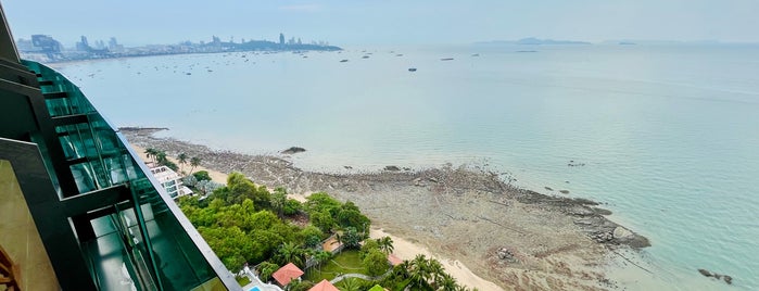 Cape Dara Resort is one of Pattaya.