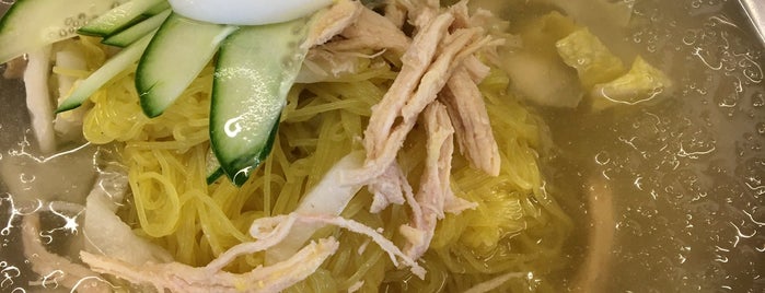 완산골 명가 is one of 韓国・서울【食事】.