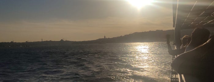 Karakoy - Uskudar Boat is one of İstanbul 8.