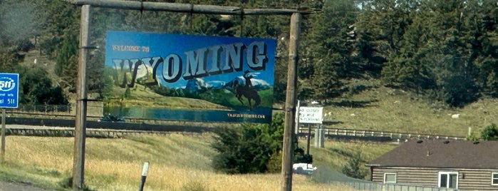 Wyoming / Nebraska State Line is one of been there done that.