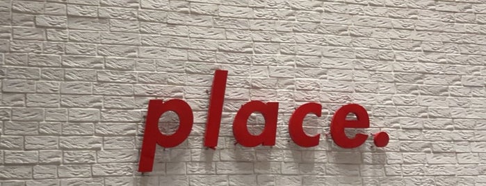 Place. is one of Ristorante.