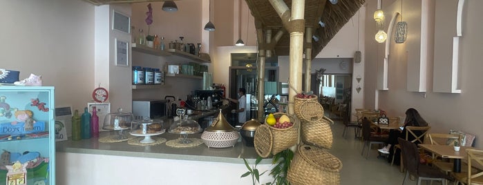 Kynd Cafe is one of Riyadh Cafe's.
