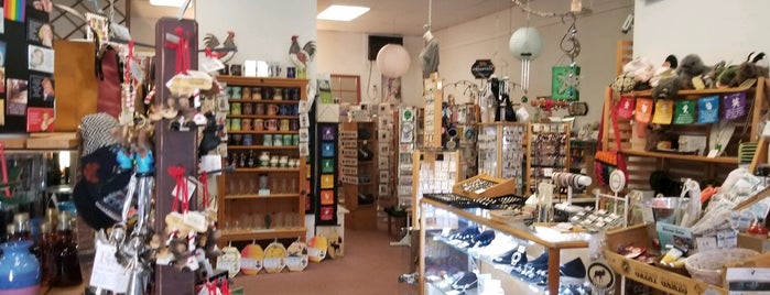 Blue Sky Trading Company is one of Places in Vermont I like.