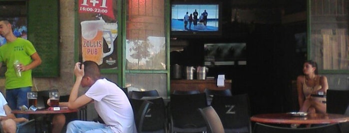 Zolli's Pub is one of Lugares favoritos de Tatiana.