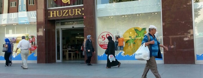 Huzur AVM is one of Istanbul Avm Tam Listesi.