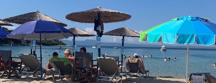 Alykes Beach is one of Dedeağaç-Thassos.