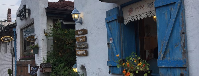 Restaurant Chataigne 샤떼뉴 is one of 음식 (서울).