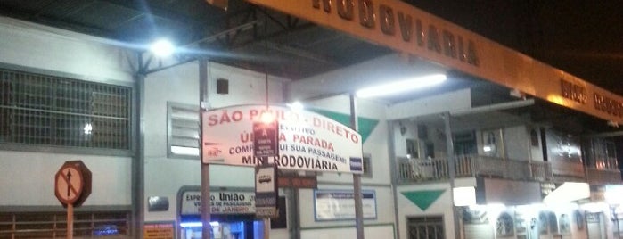 Mini Rodoviária is one of สถานที่ที่ Marcos ถูกใจ.