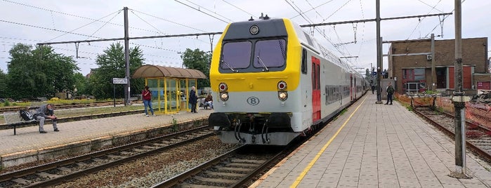 Train IC-10 Hamont / Hasselt - Mol - Herentals - Lierre - Anvers is one of Belgium / Trains / IC-10.