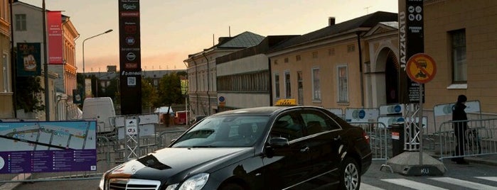 Taksi Helsinki is one of Posti salvati di Teemu.
