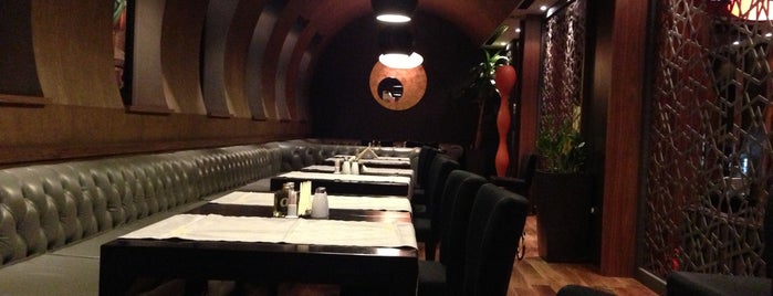 Lounge & Restaurant "Arabesque" is one of Orte, die Ana gefallen.
