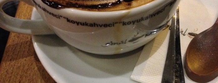 Gönül Kahvesi is one of Locais curtidos por Seyit.