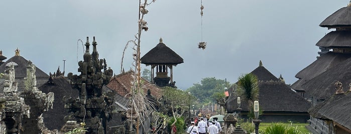 Pura Penataran Agung Besakih is one of Regular Visit.