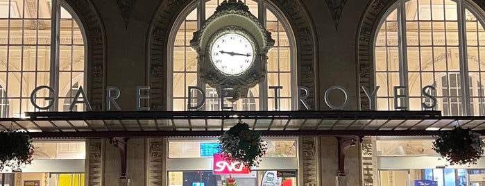 Gare SNCF de Troyes is one of Paris.