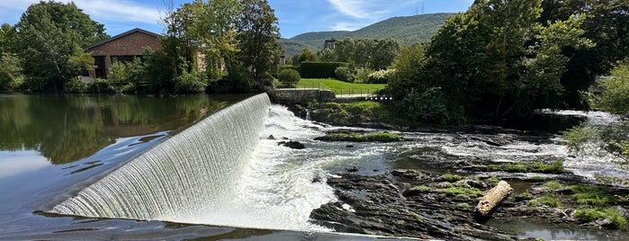 Beacon Falls Trail is one of Beacon.