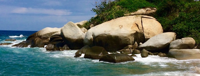 Parque Nacional Natural Tayrona is one of [To-do] Colombia.