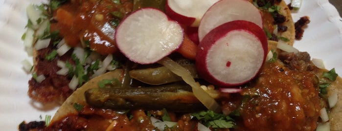 Tacos Sinaloa is one of cnelson : понравившиеся места.