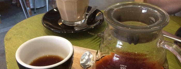 Fábrica Coffee Roasters is one of cnelson 님이 좋아한 장소.