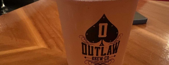 Outlaw Brew Co. is one of Posti che sono piaciuti a Joe.