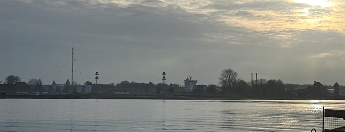 Schleuse Kiel-Holtenau is one of Berlin-Baltic-NorthSea-Amster.