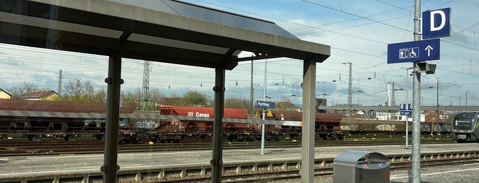 Bahnhof Plattling is one of München - Passau (Donau-Isar-Express).