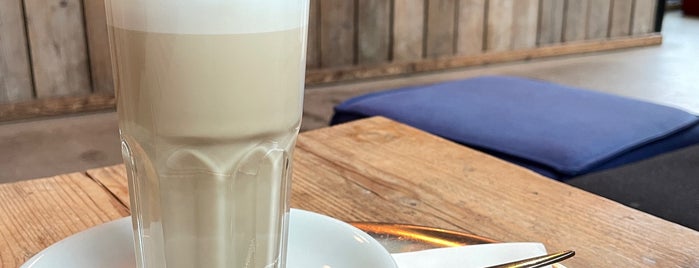 Kaffeewerk Espressionist is one of Europe specialty coffee shops & roasteries.