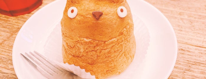 Shiro-Hige's Cream Puff Factory is one of Tokyo.