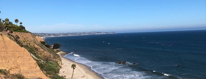 La Piedra State Beach is one of Tempat yang Disimpan Zack.