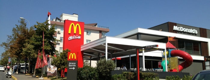 McDonald's is one of Sinem : понравившиеся места.