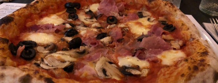 Valdo Gatti is one of The 15 Best Places for Pizza in Lisbon.