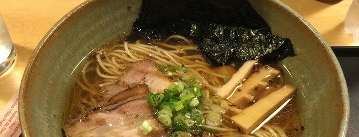 JoJo Ramen is one of Líviaさんのお気に入りスポット.