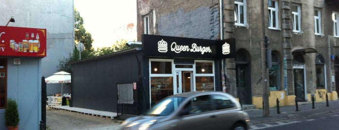 Queen Burger is one of ::: must eat/drink in warsaw.