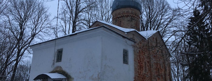 Церковь Рождества Христова на Красном поле is one of Великий Новгород ❤️.