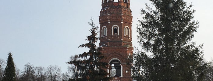 Покровско-Васильевский мужской монастырь is one of С дачи.