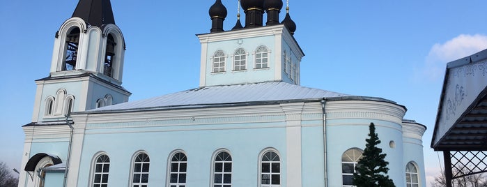 Казанская церковь is one of П-п.